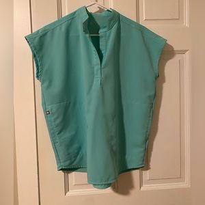 Figs Rafaela oversized scrub top, fresh aqua, in XS
